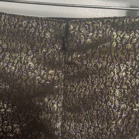 Express - Metallic Rose/Gold Faux Wrap Skirt (Size 8) - Can fit 6 as well - Picture 6 of 10